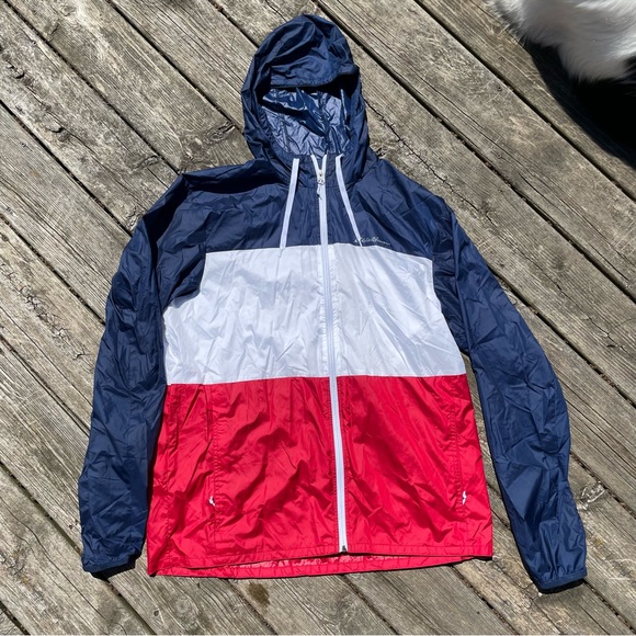 ☔️ NWOT Eddie Bauer Men's Momentum Light Jacket ☔️ - Picture 2 of 6